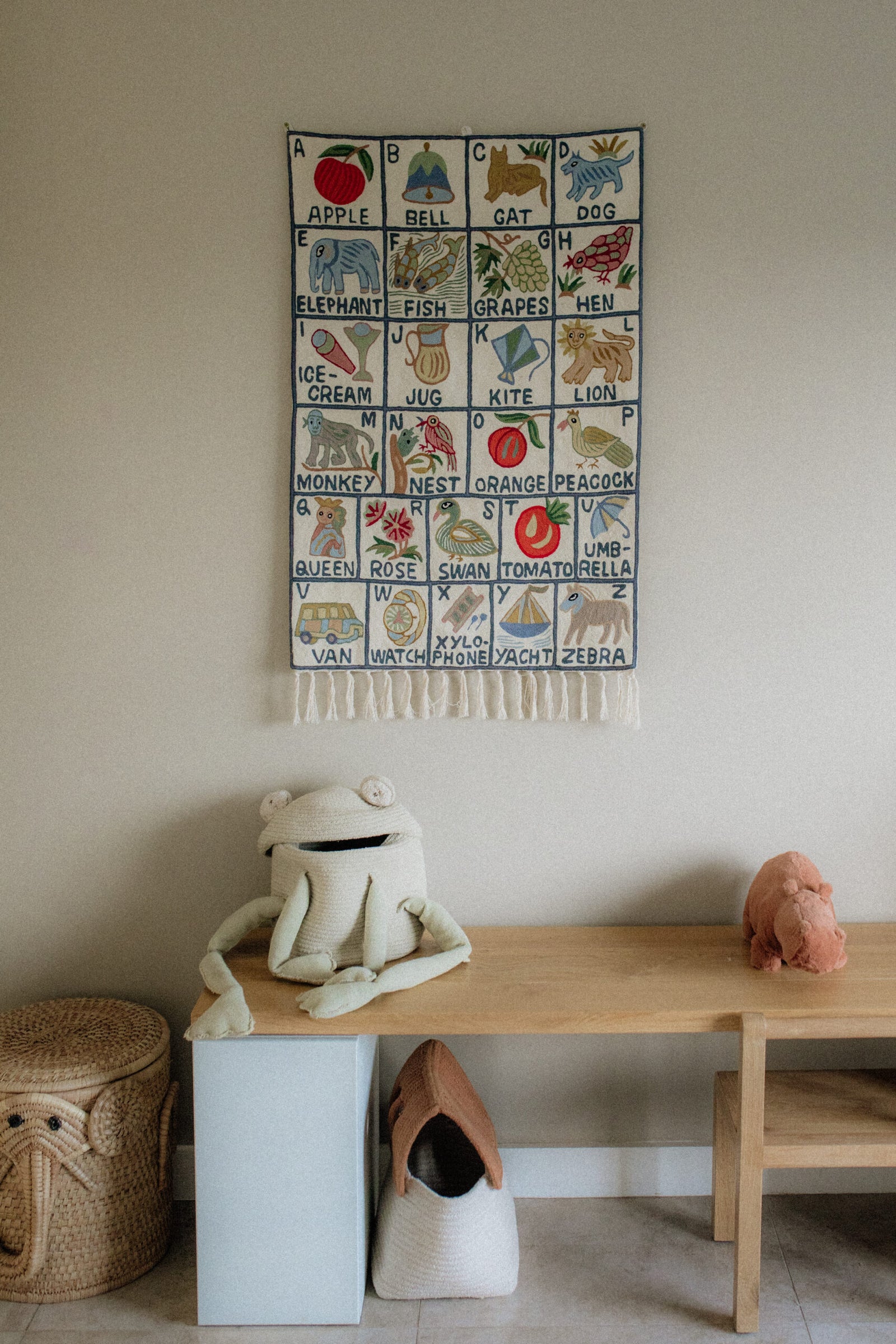 Alphabet Wall Tapestry – Sumbal