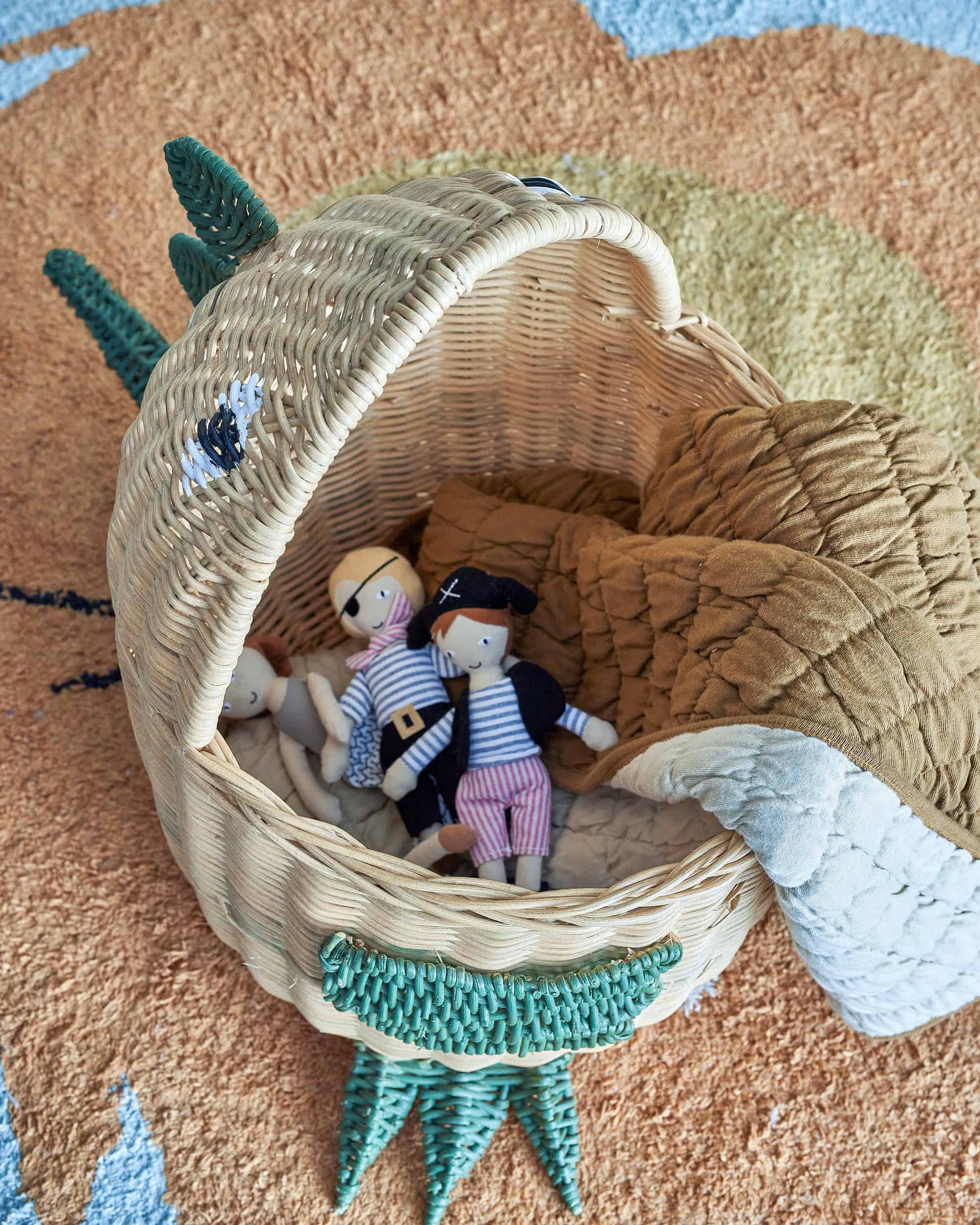 Eddi Rattan Basket