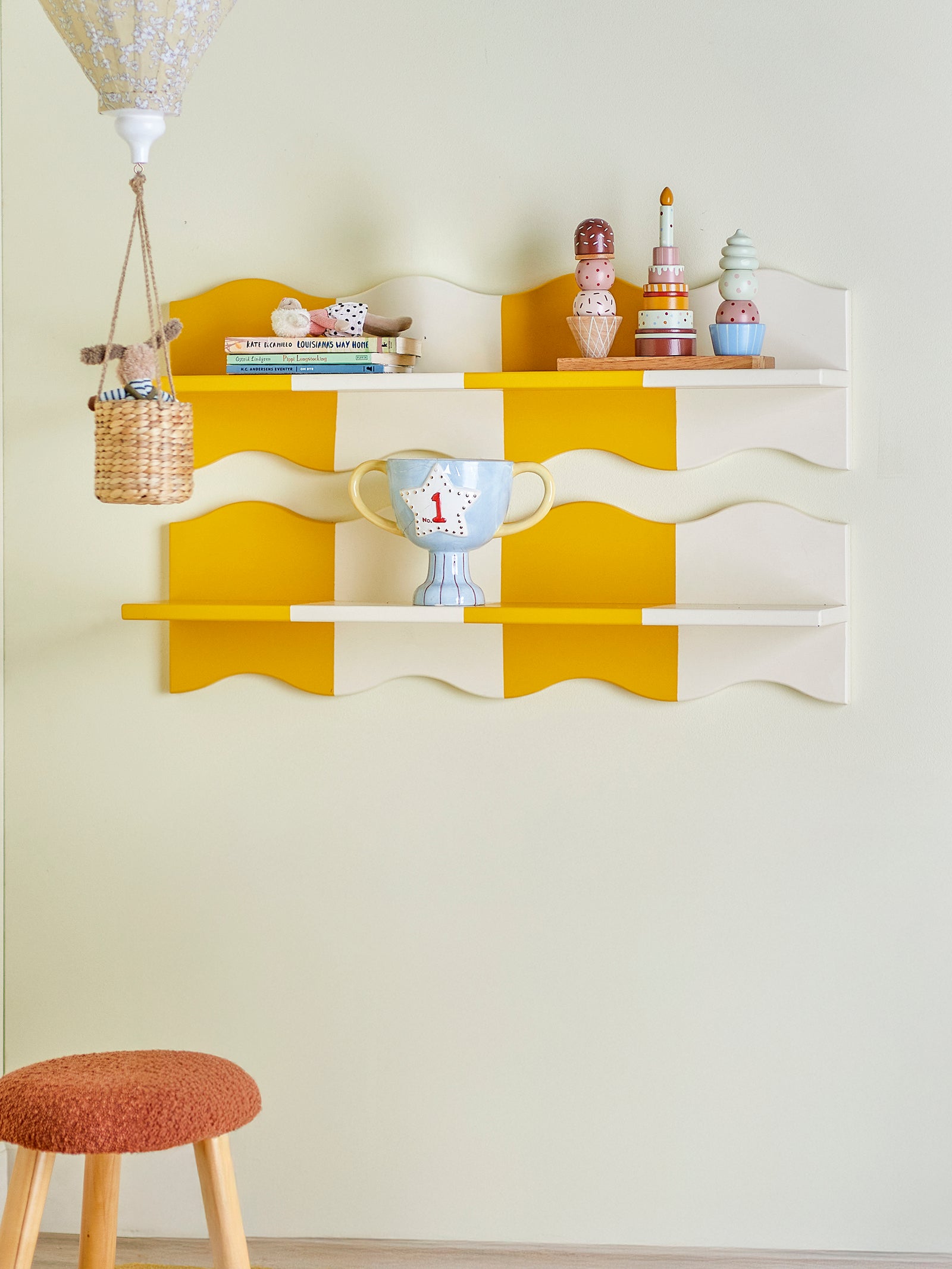 Bubbi Shelf, Yellow