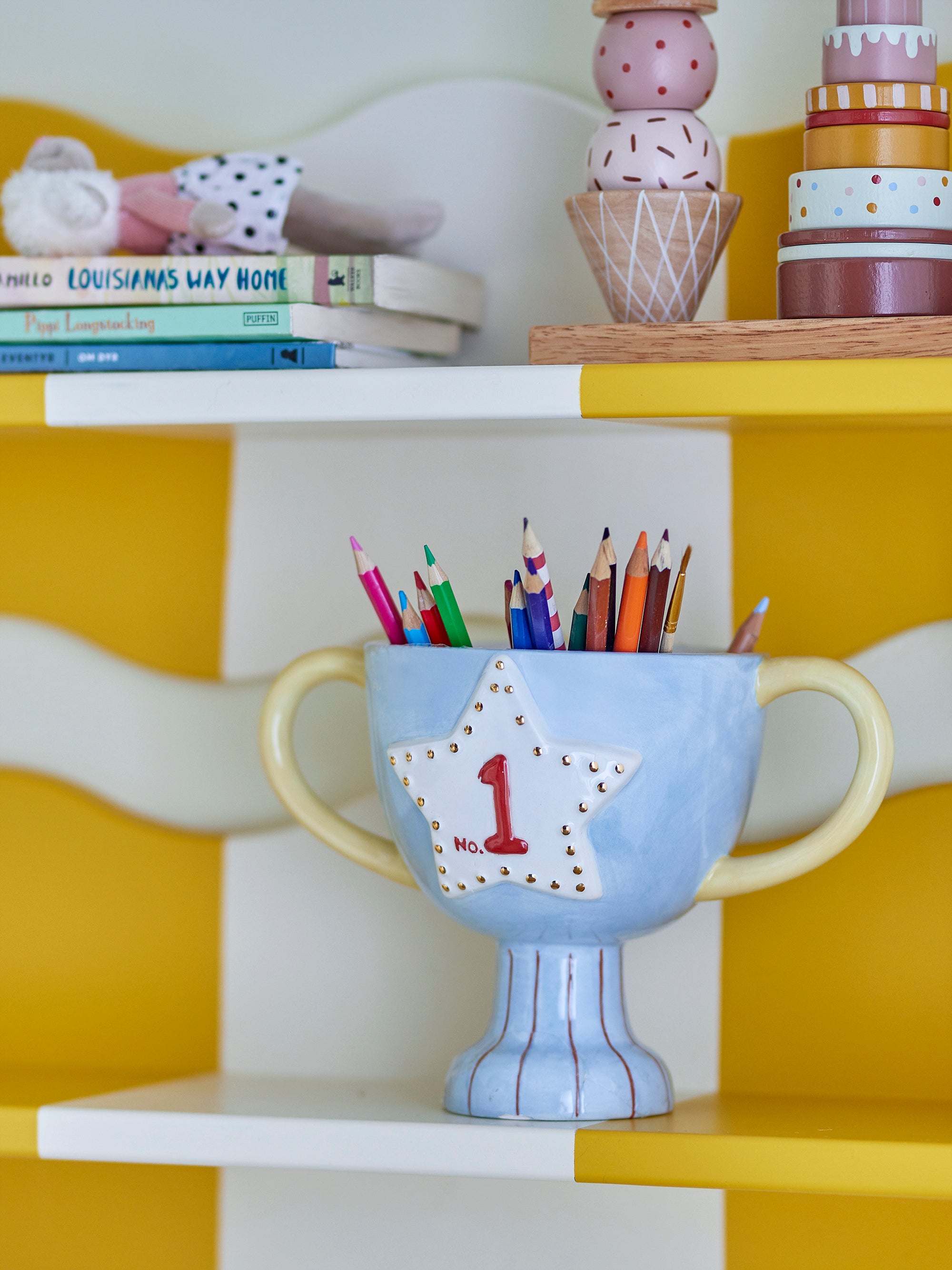 Trophy Flowerpot