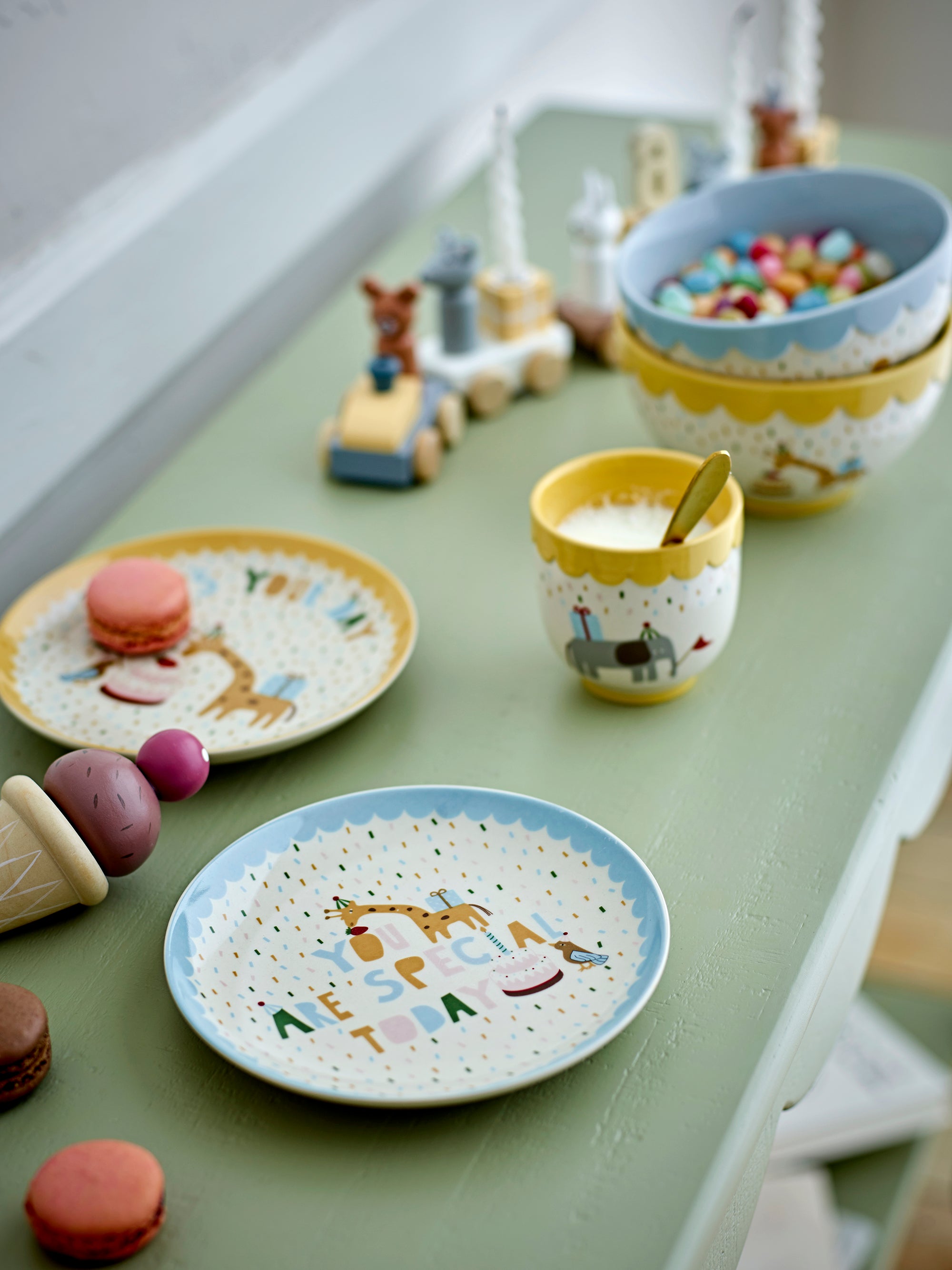 Celebrate Plate, Yellow