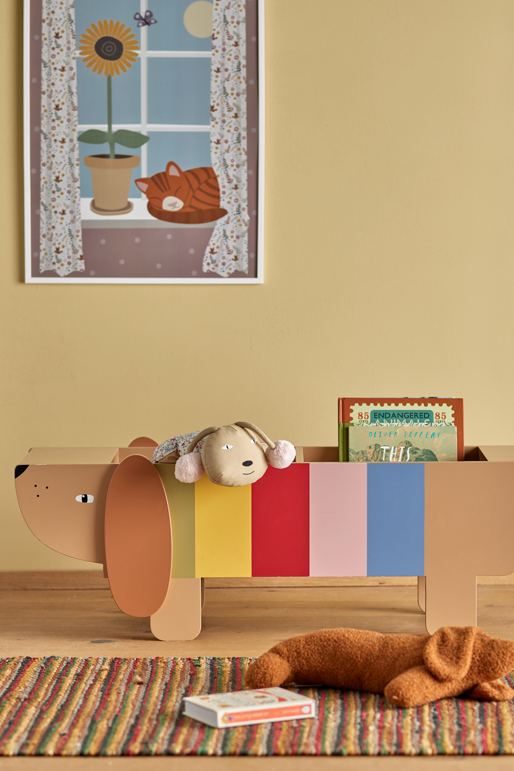 Charlie Book Stand