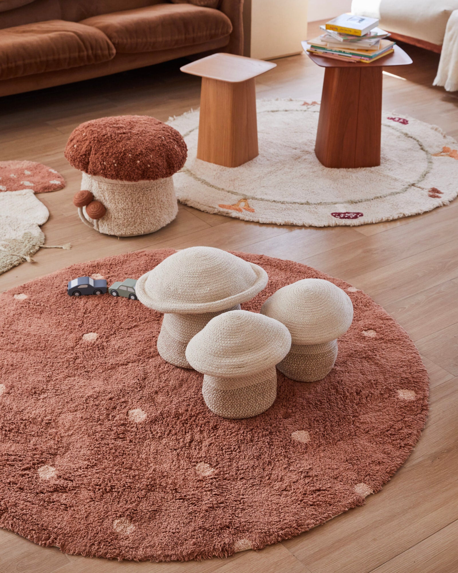 Washable Rug Round Dot Chestnut