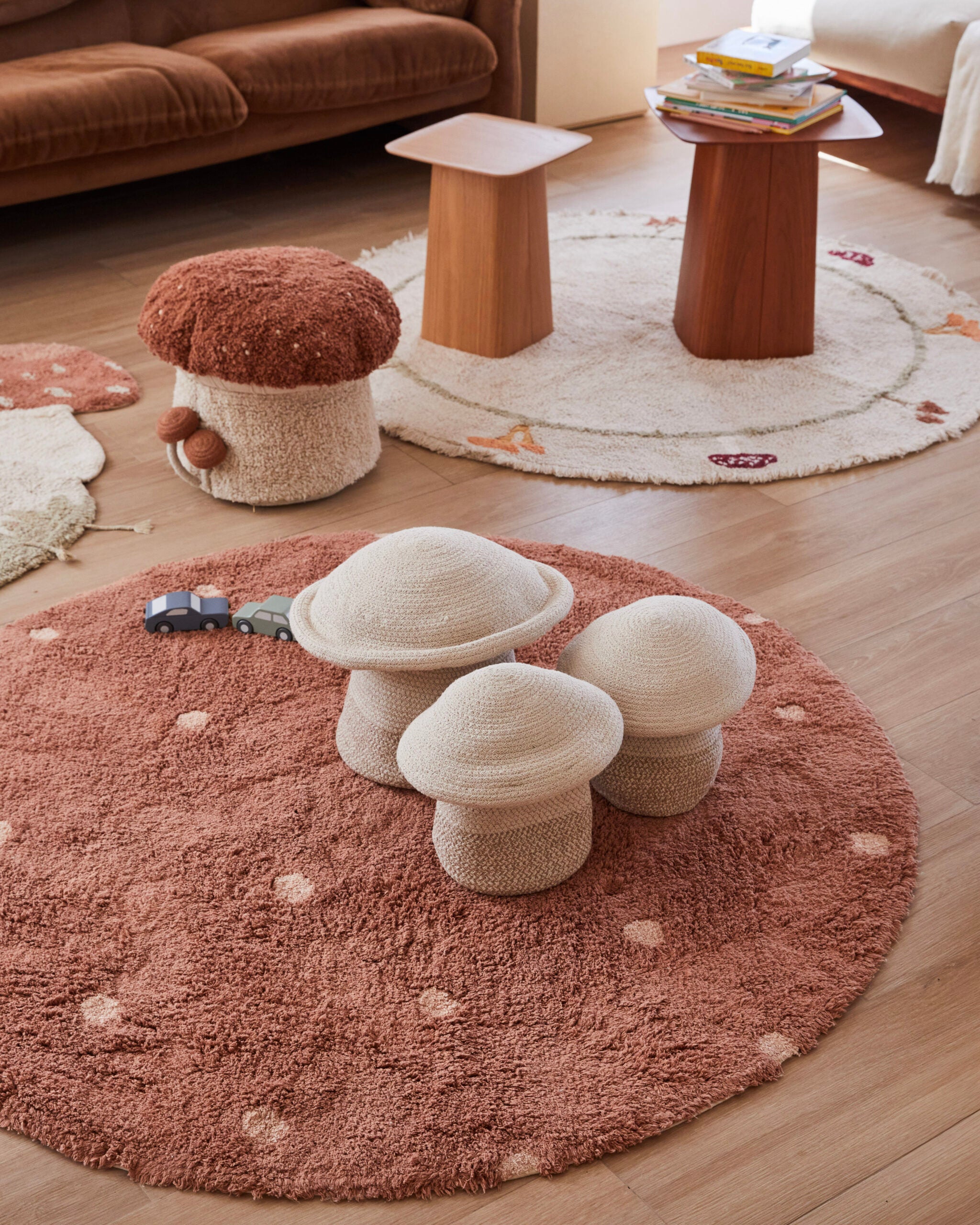 Washable Rug Round Dot Chestnut