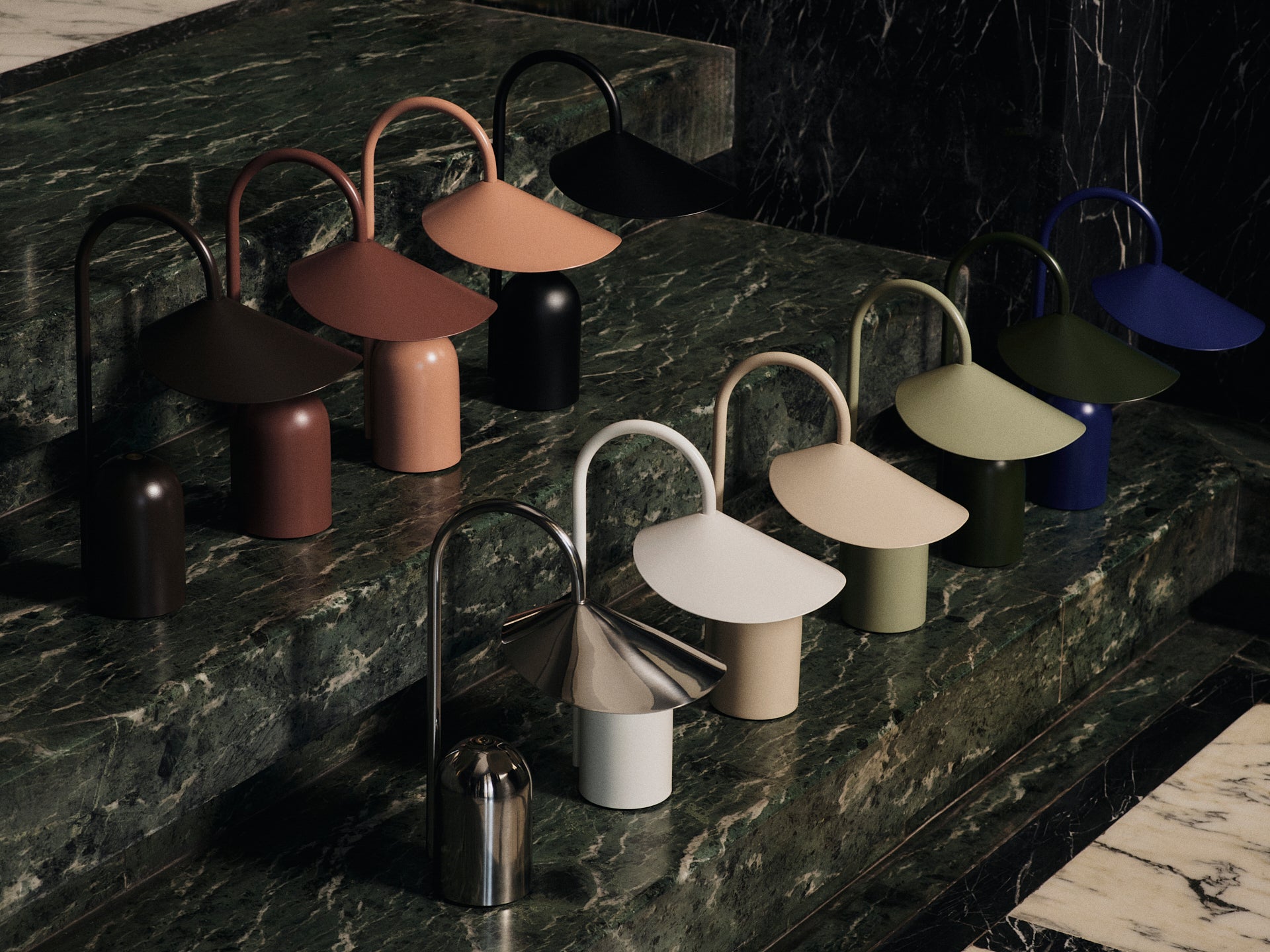 Arum Portable Lamp